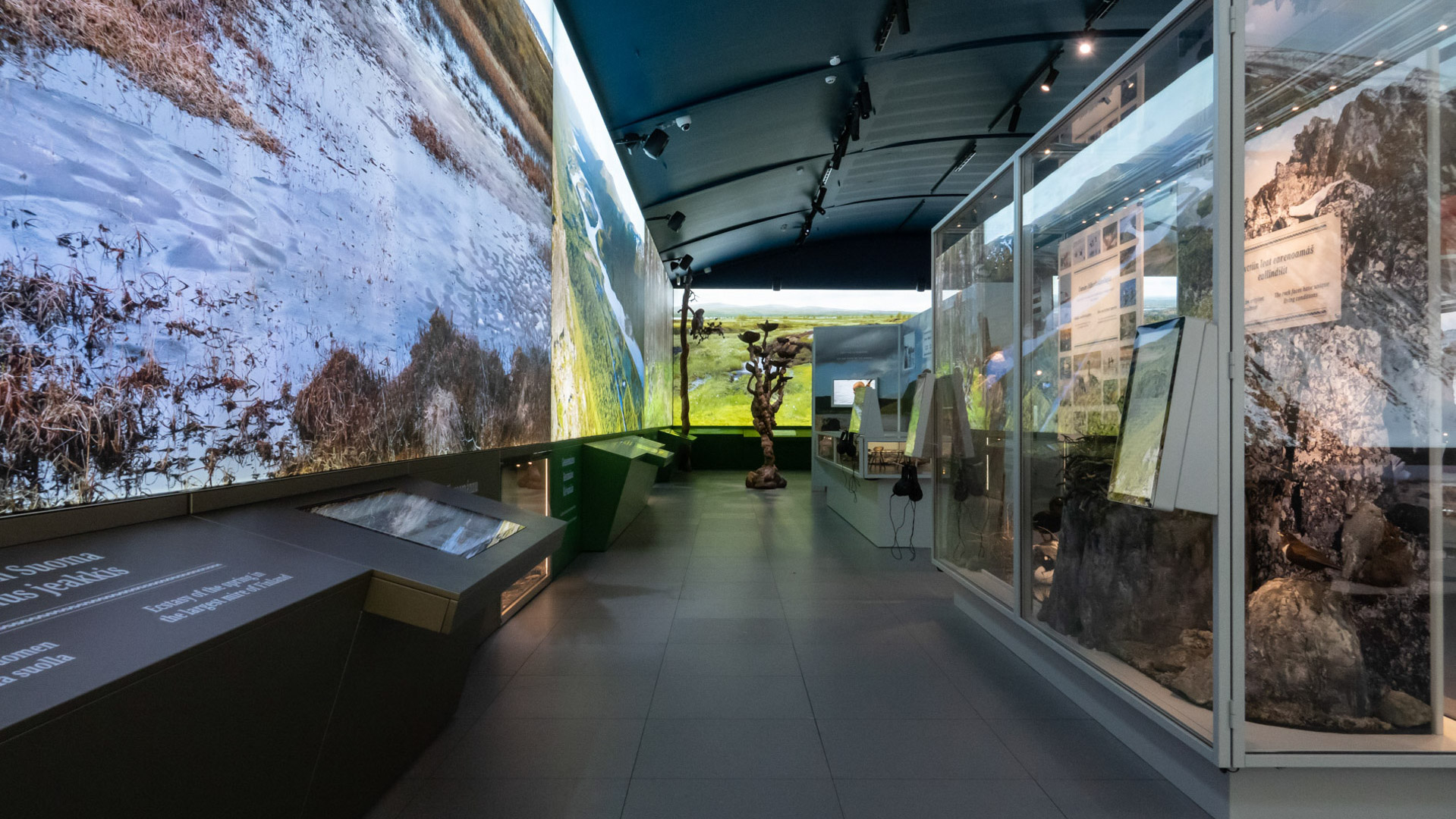 Sámi Museum Siida uses modern video and audio solutions to introduce all guests to the exciting world of the Sámi people, their traditions and the land where they live.